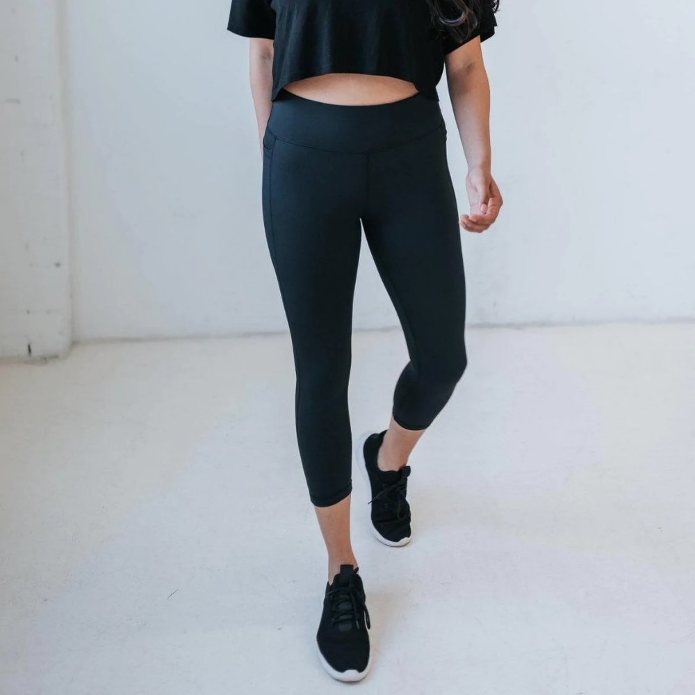 Senita Athletics Lux 7/8 Capri Pants